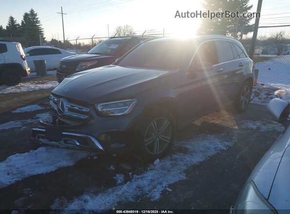 WDC0G8EBXLF705033 2020 MERCEDES-BENZ GLC 300 Черный Передняя левая четверть
