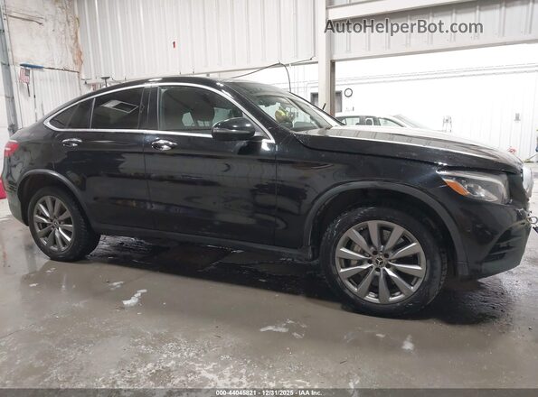 WDC0J4KB2JF355294 2018 MERCEDES-BENZ GLC 300 COUPE Черный Вид задней части салона