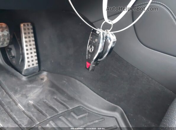 WDC0J4KB9JF296017 2018 MERCEDES-BENZ GLC 300 COUPE Gray Dashboard view