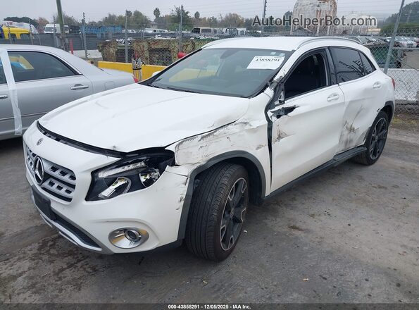 WDCTG4EB1KU009502 2019 MERCEDES-BENZ GLA 250 White Vista tres cuartos delantera izquierda