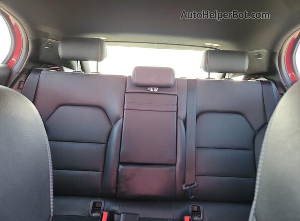 WDCTG4EB2LU028576 2020 MERCEDES-BENZ GLA Красный Вид задних сидений