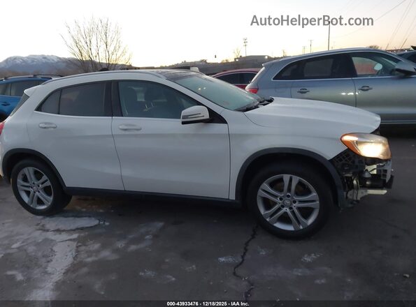 WDCTG4EB5HJ356583 2017 MERCEDES-BENZ GLA 250 White Vista interior de 360 grados