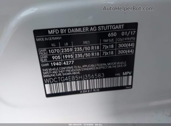 WDCTG4EB5HJ356583 2017 MERCEDES-BENZ GLA 250 White Vista del compartimento del motor