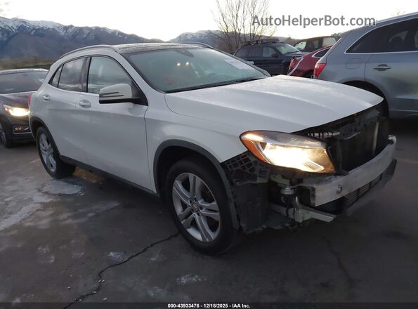 WDCTG4EB5HJ356583 2017 MERCEDES-BENZ GLA 250 White Delantero derecho