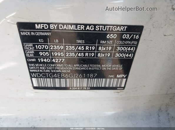WDCTG4EB6GJ261187 2016 MERCEDES-BENZ GLA 250 White Vista del compartimento del motor