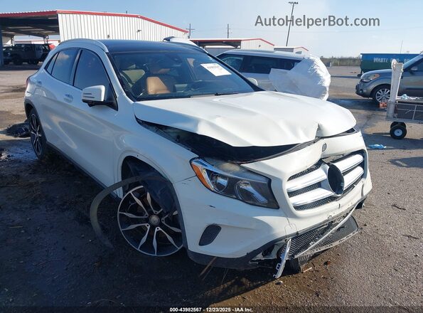 WDCTG4EB6GJ261187 2016 MERCEDES-BENZ GLA 250 White Delantero derecho
