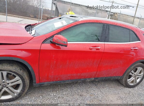 WDCTG4EB6KU001931 2019 MERCEDES-BENZ GLA 250 Red სალონის 360-გრადუსიანი ხედი