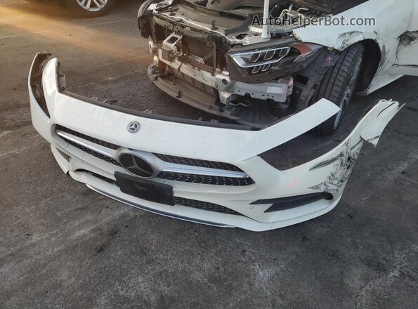 WDD2J5JB6KA031064 2019 MERCEDES-BENZ CLS-CLASS White Вид підкапотного простору