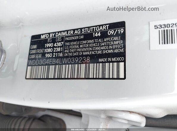 WDD3G4EB4LW039238 2020 MERCEDES-BENZ A 220 Белый Вид подкапотного пространства