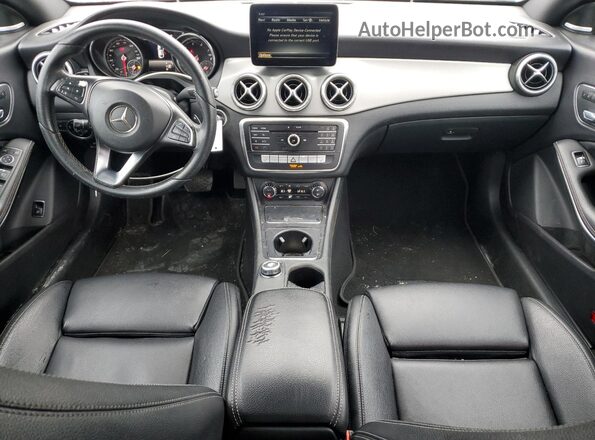WDDSJ4EB2HN441219 2017 MERCEDES-BENZ CLA-CLASS Red წინა პანელის ხედი