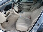 2017 Mercedes-benz S 550 Серебряный vin: WDDUG8CB8HA289682