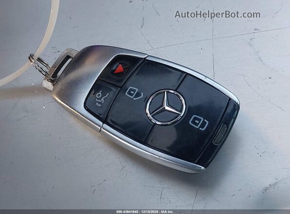 WDDUG8DB3KA474213 2019 MERCEDES-BENZ S-CLASS Белый Вид панели приборов