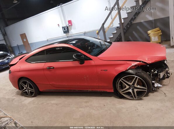 WDDWJ6EB0HF476333 2017 MERCEDES-BENZ AMG C 43 Red Widok wnętrza z tyłu