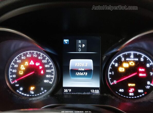 WDDWJ6EB0HF476333 2017 MERCEDES-BENZ AMG C 43 Red Widok tylnych siedzeń