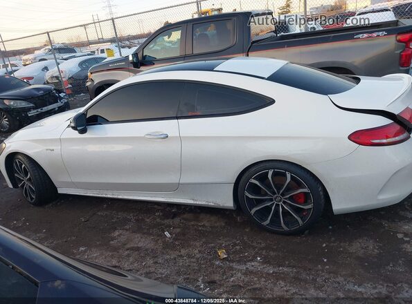 WDDWJ6EB3JF607745 2018 MERCEDES-BENZ AMG C 43 White Widok wnętrza 360 stopni