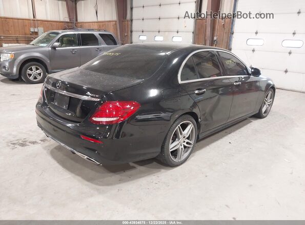 WDDZF4KB2HA060823 2017 MERCEDES-BENZ E-CLASS Черный Задняя правая четверть