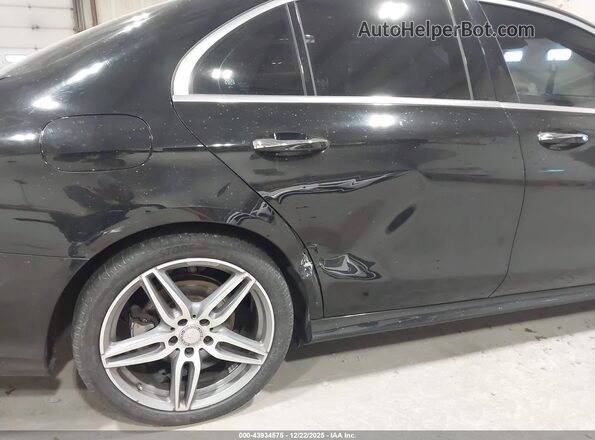 WDDZF4KB2HA060823 2017 MERCEDES-BENZ E-CLASS Черный Вид спереди
