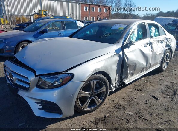 WDDZF4KB5JA360099 2018 MERCEDES-BENZ E-CLASS Серебряный Передняя левая четверть