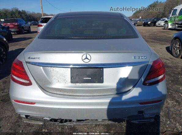 WDDZF4KB5JA360099 2018 MERCEDES-BENZ E-CLASS Серебряный 