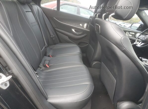 WDDZF4KB5KA586810 2019 MERCEDES-BENZ E Черный Вид задних сидений