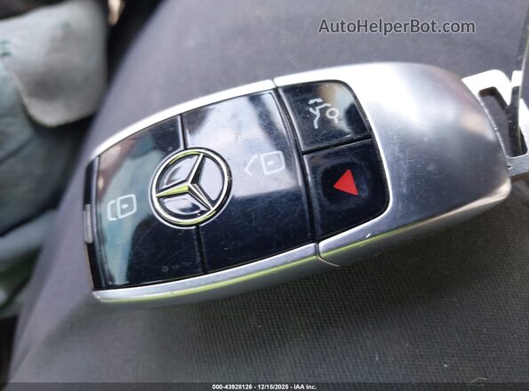 WDDZF4KB8KA588745 2019 MERCEDES-BENZ E-CLASS White Вид панелі приладів