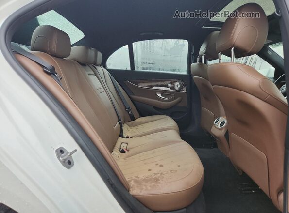 WDDZF4KBXKA630140 2019 MERCEDES-BENZ E White Հետևի նստատեղերի տեսք