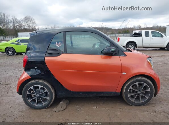 WMEFJ5DA3GK069871 2016 SMART FORTWO Оранжевый Вид задней части салона