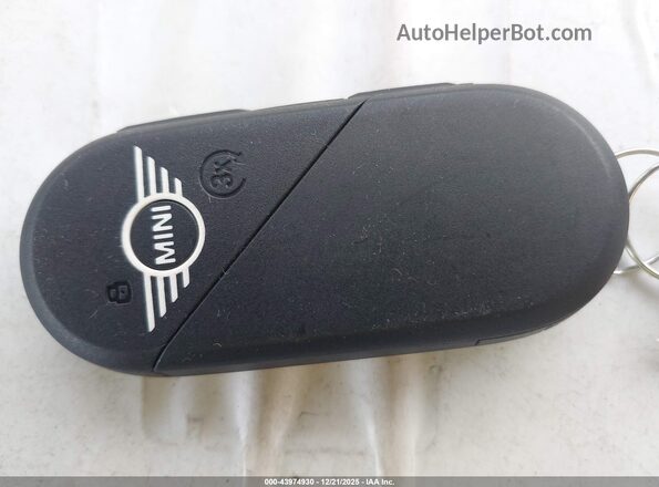 WMW13GD07S2W70762 2025 MINI HARDTOP Blue Vista del salpicadero