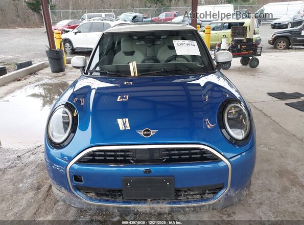 WMW13GD07S2W70762 2025 MINI HARDTOP Blue Vista interior trasera