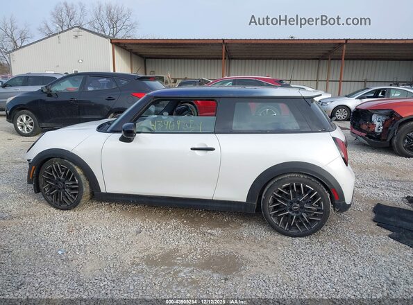 WMW23GD06S2W75195 2025 MINI HARDTOP Белый 