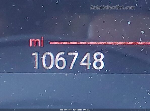 WMWLU5C54H2E80761 2017 MINI CLUBMAN Зеленый 