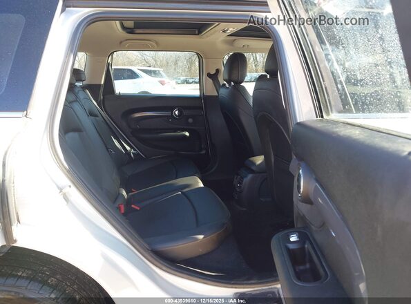 WMWLU5C58K2G04795 2019 MINI CLUBMAN Серый Вид наклейки с VIN-кодом