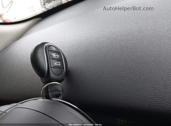 WMWXU1C55K2J02446 2019 MINI HARDTOP Серый Вид панели приборов