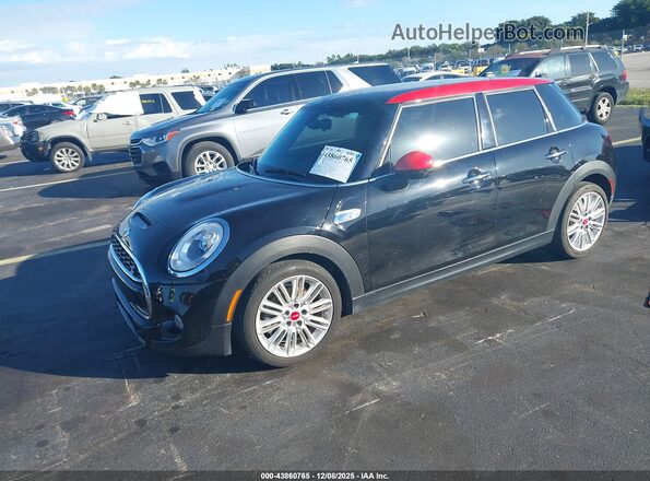 WMWXU3C53J2F51685 2018 MINI HARDTOP Черный Передняя левая четверть