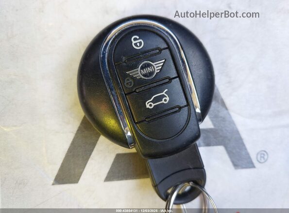 WMWXU7C09L2L63636 2020 MINI HARDTOP Белый Вид панели приборов