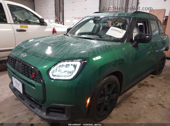 WMZ23GA05S7P28513 2025 MINI COUNTRYMAN Зеленый Передняя левая четверть