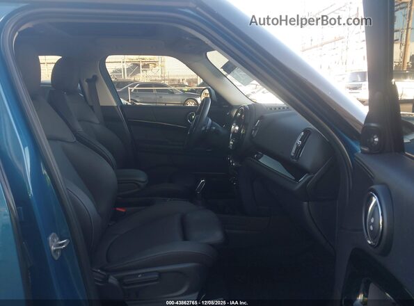 WMZ53BR02R3S08081 2024 MINI COUNTRYMAN Синий Вид салона спереди