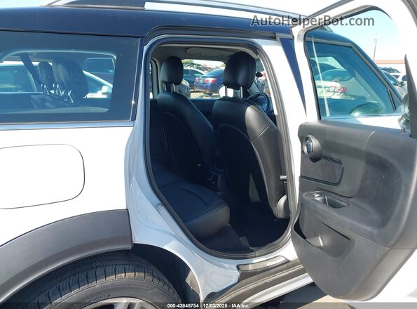 WMZYS7C32J3E07865 2018 MINI COUNTRYMAN White Widok naklejki z numerem VIN