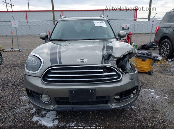 WMZYV5C30J3E03194 2018 MINI COUNTRYMAN Gray Вид задньої частини салону