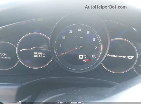 WP0AB2A76JL135151 2018 PORSCHE PANAMERA Белый Вид задних сидений