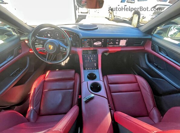 WP0AB2Y10LSA51789 2020 PORSCHE TAYCAN Белый Вид щитка приборов