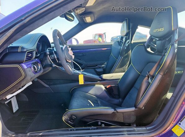 WP0AF2A97GS193144 2016 PORSCHE 911 Фиолетовый Вид салона спереди