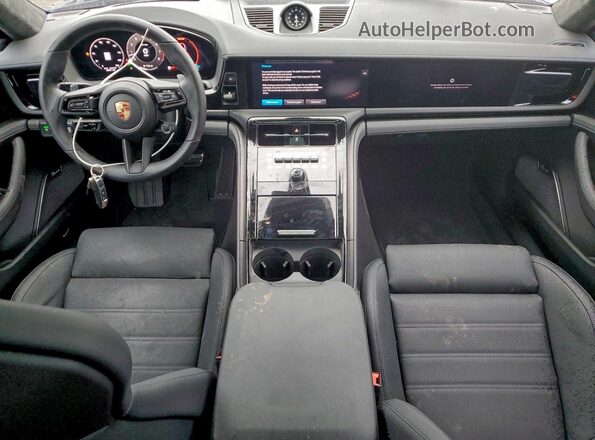 WP0AG2YA8SL070405 2025 PORSCHE PANAMERA Blue Vista del salpicadero