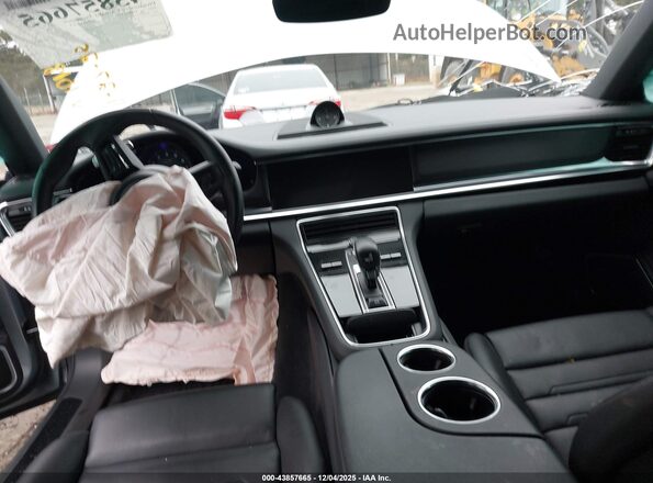 WP0AJ2A75PL101018 2023 PORSCHE PANAMERA Blue Vista interior delantera