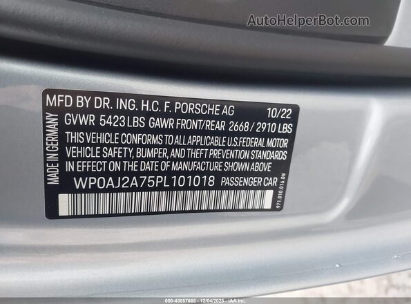 WP0AJ2A75PL101018 2023 PORSCHE PANAMERA Blue Vista del compartimento del motor