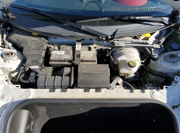 WP0CA2A80HS222208 2017 PORSCHE BOXSTER Белый Вид задней части салона
