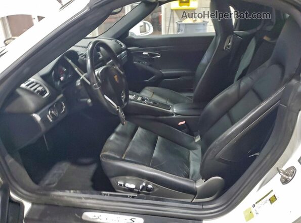 WP0CB2A86GS140141 2016 PORSCHE BOXSTER Белый Вид салона спереди