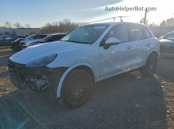 WP1AA2A27HKA84538 2017 PORSCHE CAYENNE Белый Передняя левая четверть