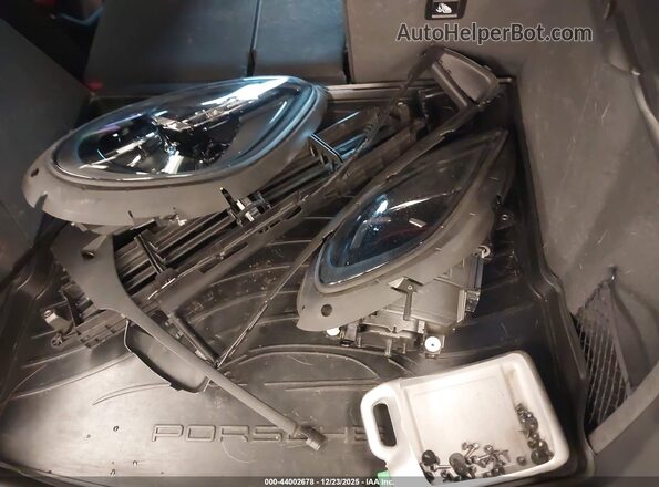 WP1AA2A52TLB00335 2026 PORSCHE MACAN Серый Вид щитка приборов