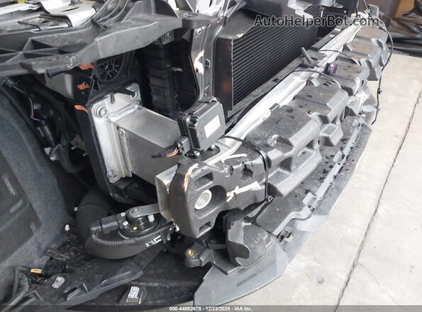 WP1AA2A52TLB00335 2026 PORSCHE MACAN Серый 